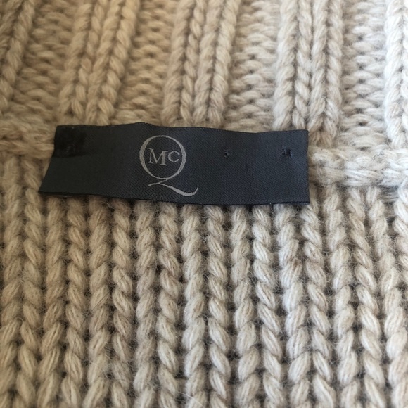 *SOLD* McQ Knit Poncho, szL - Picture 5 of 7